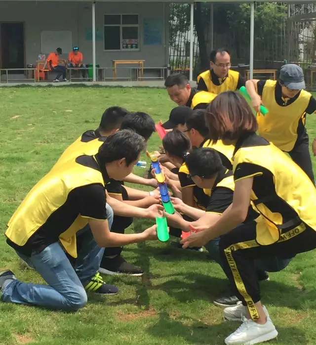 “向妄想启程” Z6尊龙销售团建活动美满开放